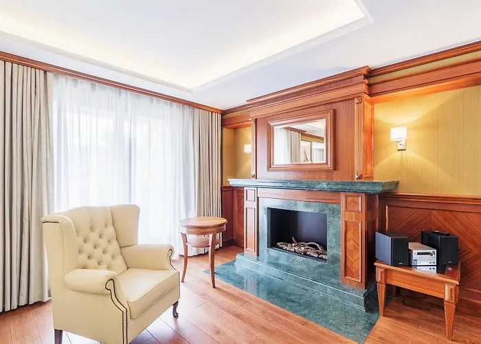 Grand - Blue Marlin - Luxury Σόποτ