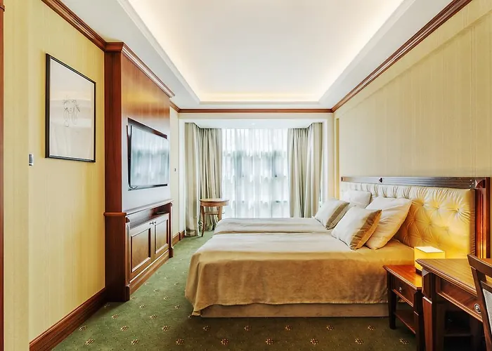 Grand - Blue Marlin - Luxury *